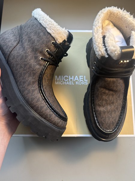 Michael Kors